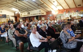 Crowd at Kaikohe RSA to meet Northland by-election candidates.