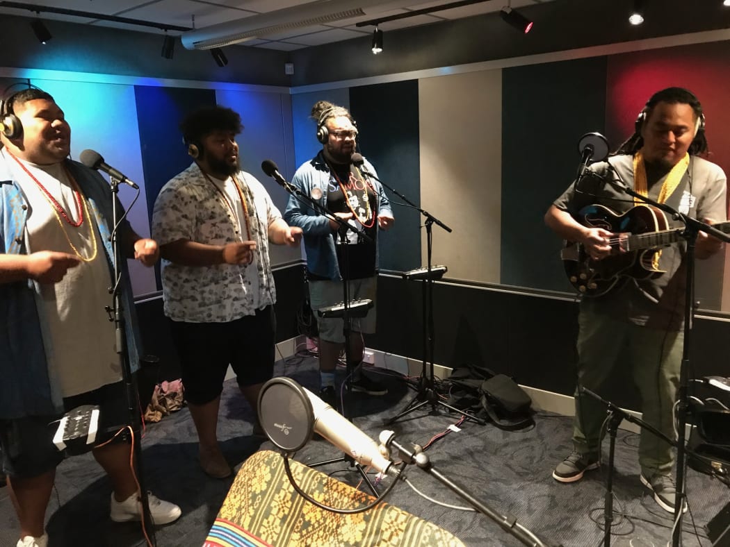 Mal Lakatani - RNZ First Song