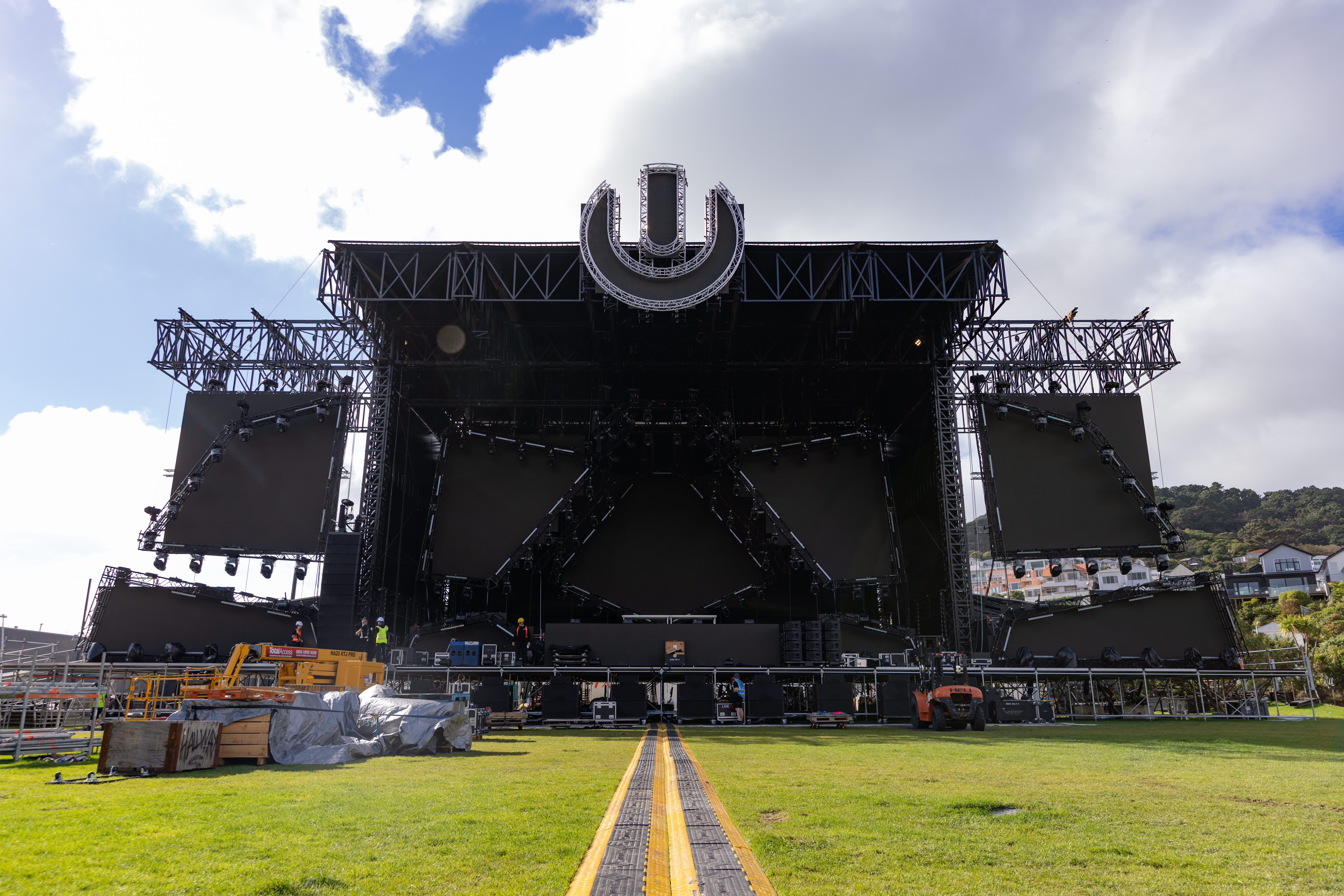 ULTRA music festival set to return to Wellington | RNZ