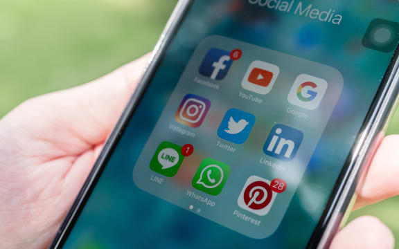 Social media apps. Instagram, Facebook, Whatsapp, YouTube, Google+, Pinterest, Line, Twitter logos.