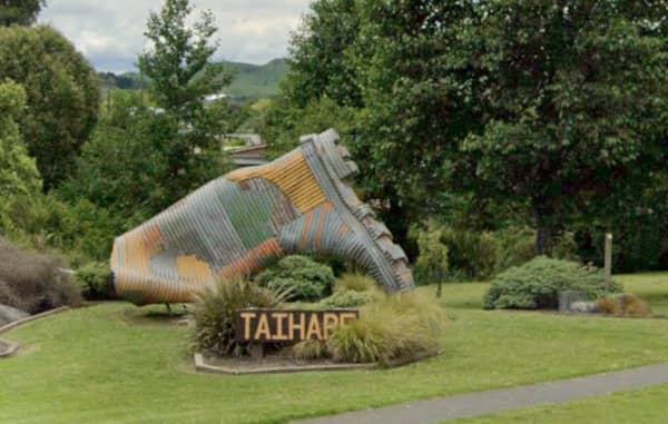 Taihape gumboot statue.