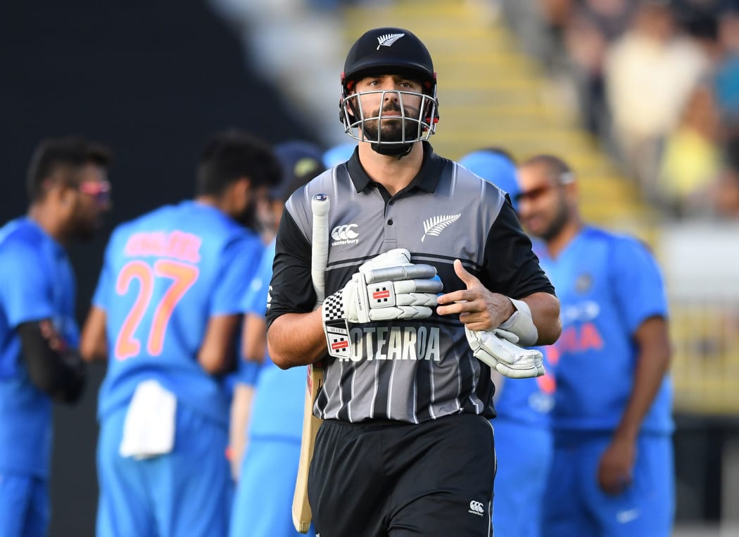 Daryl Mitchell is given out LBW and heads back to the dressing room.
New Zealand Black Caps v India. Twenty20 International cricket. 2nd T20. Eden Park, Auckland, New Zealand. Friday 8 February 2019. © Copyright photo: Andrew Cornaga / www.photosport.nz