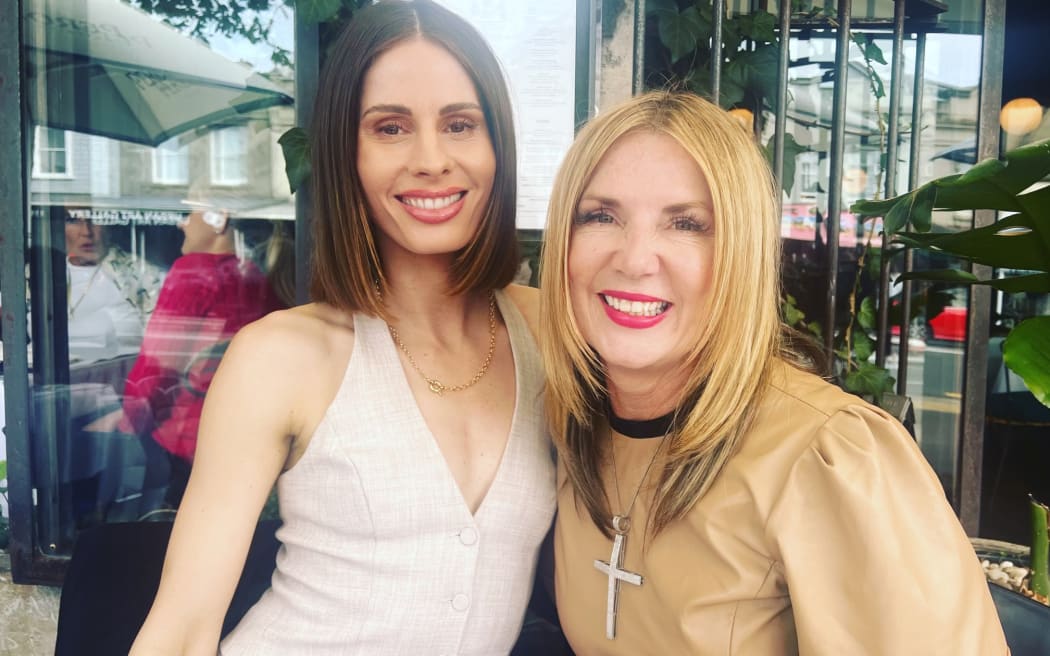 PR queen Jacqui Ansin (right) with journalist Wilhelmina Shrimpton at SPQR.