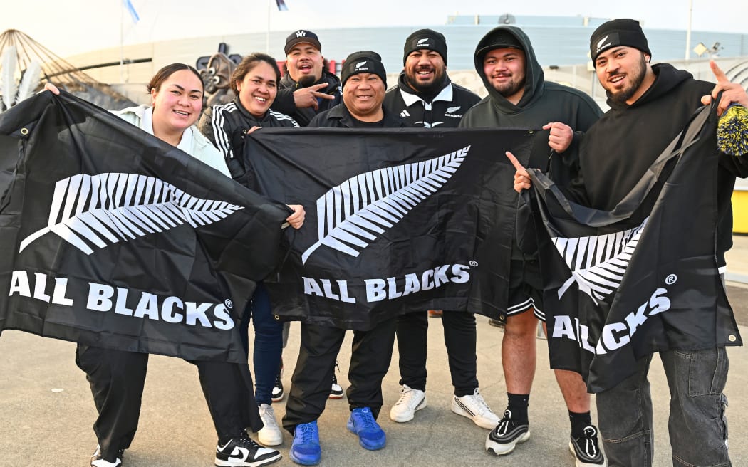 Fans arrive at Sky Stadium, Rugby Championship, New Zealand All Blacks v Argentina. Sky Stadium, Wellington. Saturday 10 August 2024.
© Mandatory credit: Kerry Marshall / www.photosport.nz