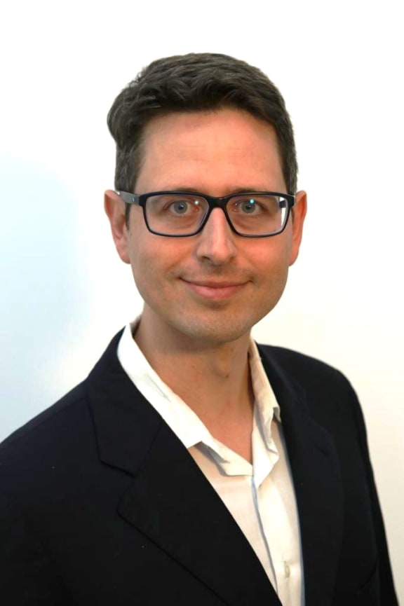 Dr. Francesc March de Ribot, Ophthalmology Consultant, Otago University.