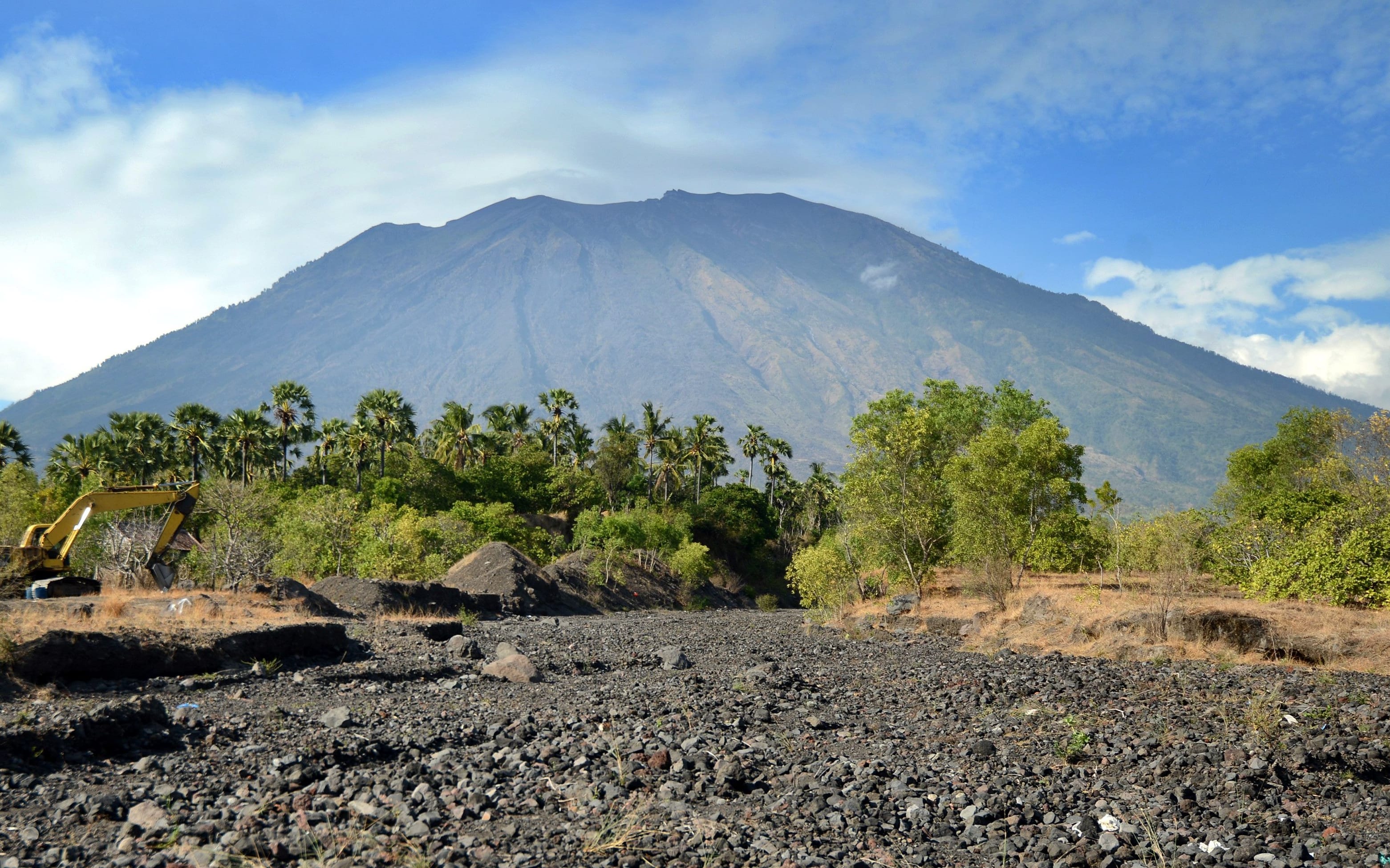 Mount Agung from Karangasem on the Indonesian resort island of Bali earlier today.