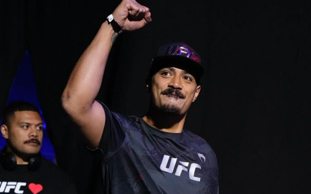 Junior Tafa replaced his older brother Justin the day before UFC 298.