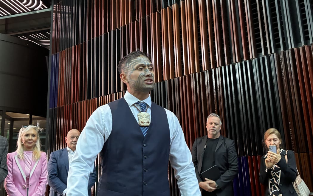 Kingi Makoare of Ngāti Whātua Ōrākei at the NZICC opening ceremony.
