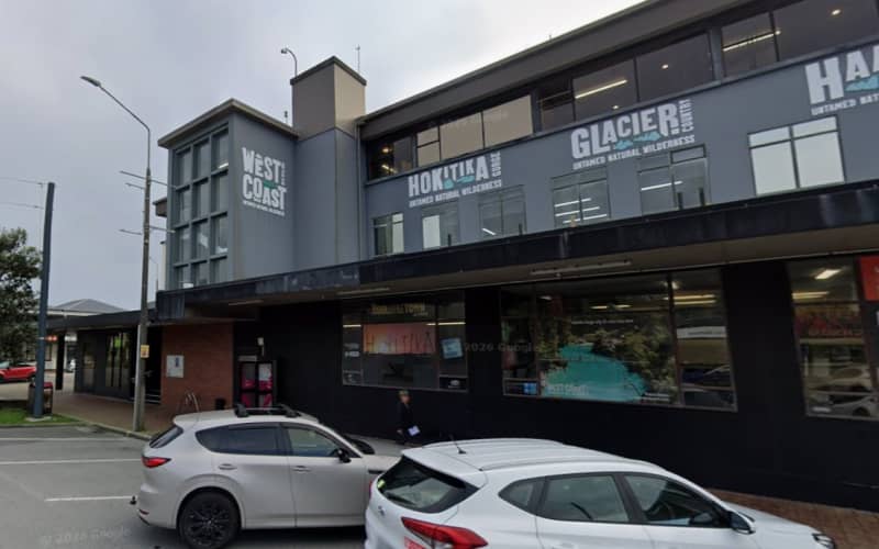 Quake risk shuts down two Hokitika buildings, including council offices ...