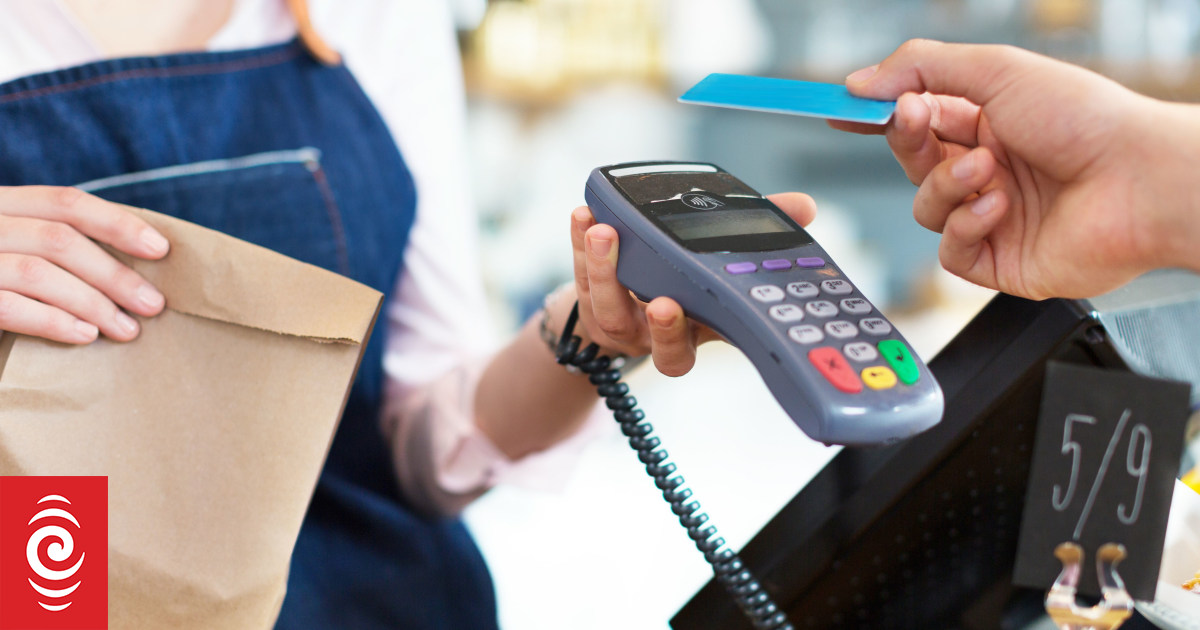 Shoppers get surcharge warning