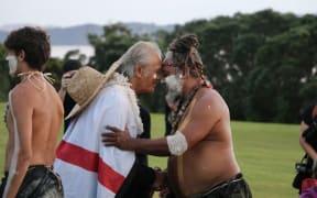 A group of Aboriginal manuhiri (visitors) say they have travelled across the Tasman to stand alongside Māori at Waitangi, drawing on shared experiences as Indigenous peoples navigating the impacts of government policy on culture, language and land.