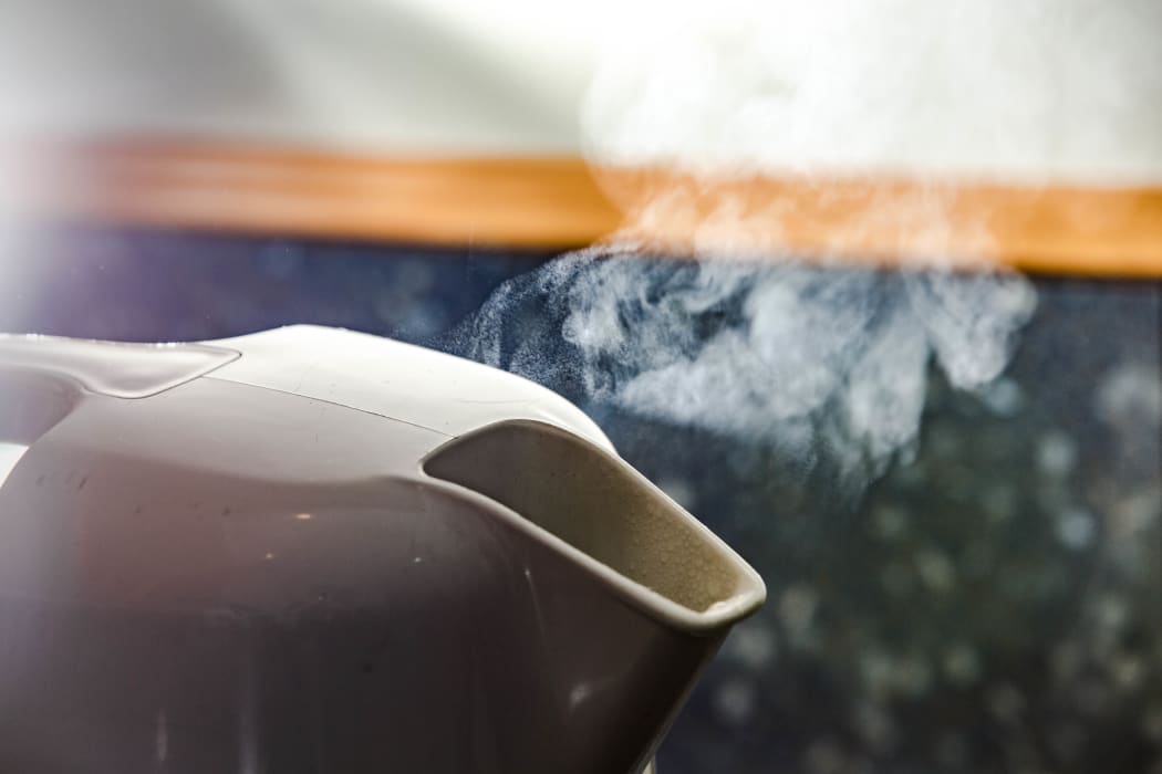 A jug boiling water.