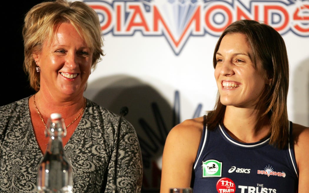 The Trusts Diamond's coach Sue Hawkins (L) and Stephanie Bond (R) during The National Bank Cup 2007 Media Launch at the Heirtage Hotel, Auckland on Monday 19 March. Photo: Hannah Johnston/PHOTOSPORT.

190307