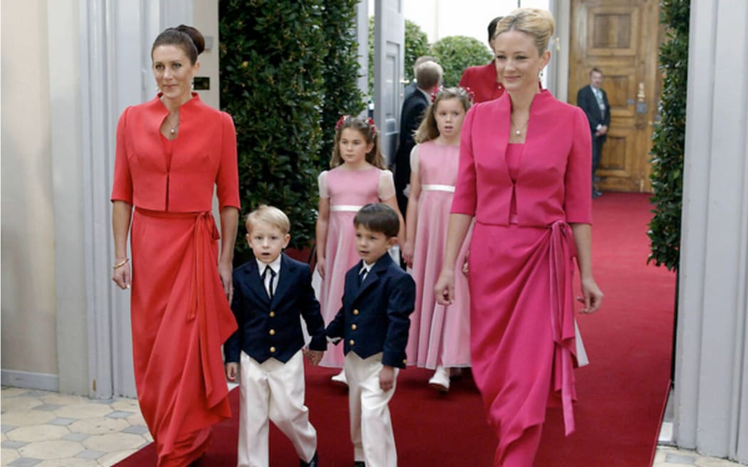 Amber Petty (R) as Bridesmaid at Princess Mary's wedding in 2004