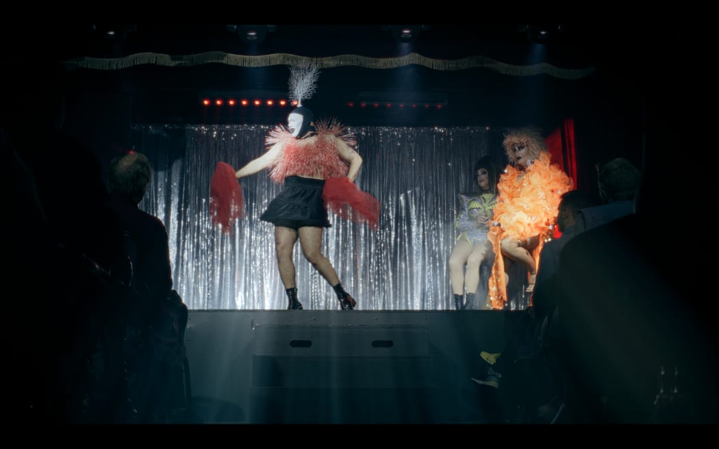 Misty Frequency (They/Them) performing at a drag show