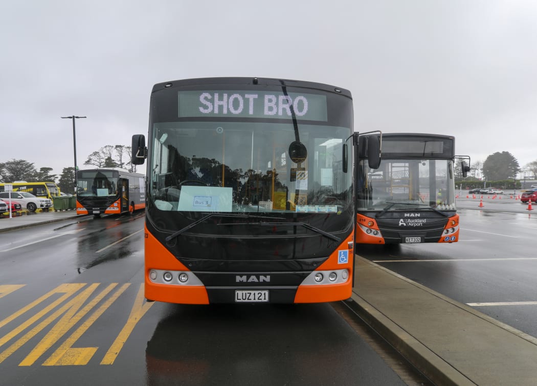 Vaccination buses ready to leave Auckland Airport vaccination drive though.