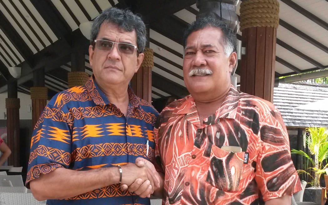French Polynesia's President Edouard Fritch (L), Ulu-o-Tokelau, Aliki Faipule Afega Gaualofa (R)