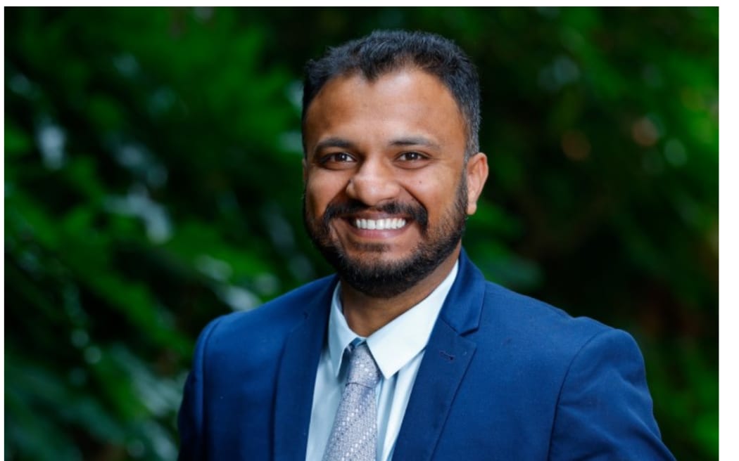 Mahesh Muralidhar, Navtej Singh Randhawa, Ankit Bansal and Karunā Muthu