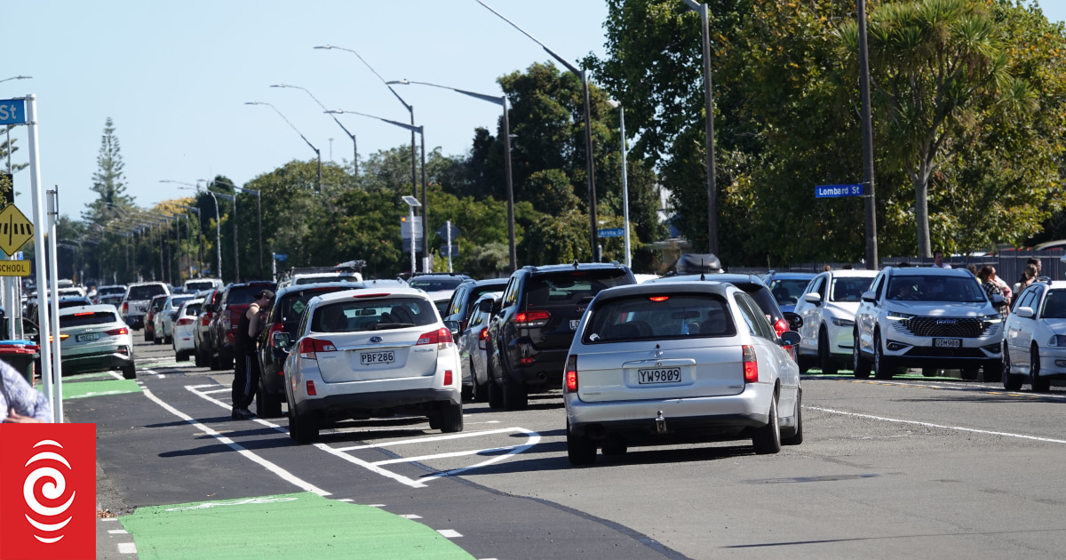 Work on almost-completed cycleway paused as arguments rage - Vimarsana News