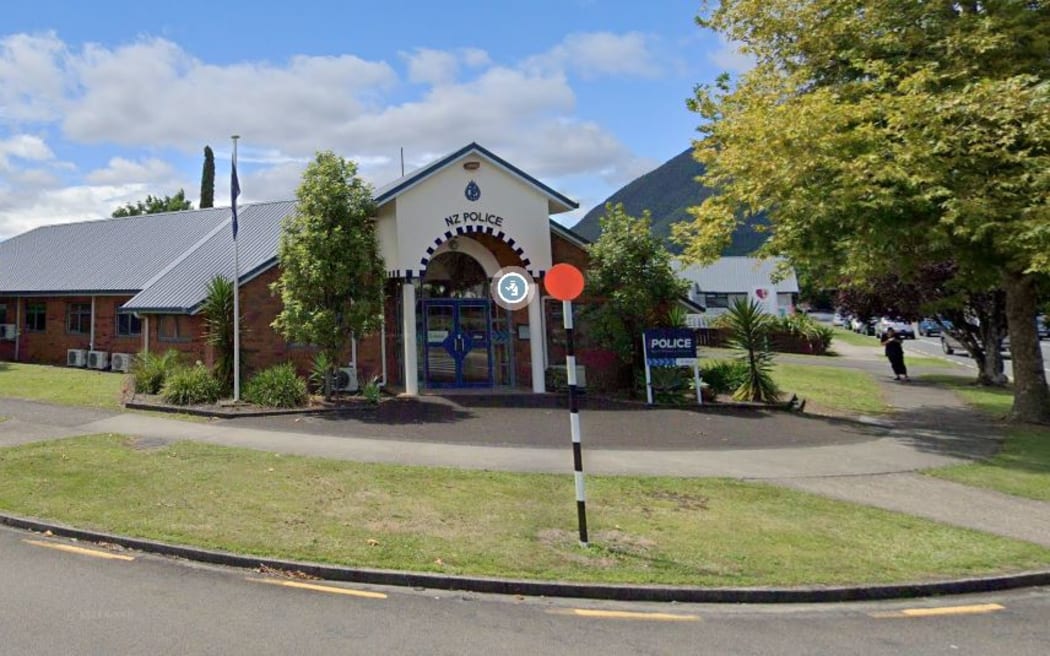 Windows were smashed and a glass door attacked in the incident overnight at Kawerau Police Station on 11 April, 2025.