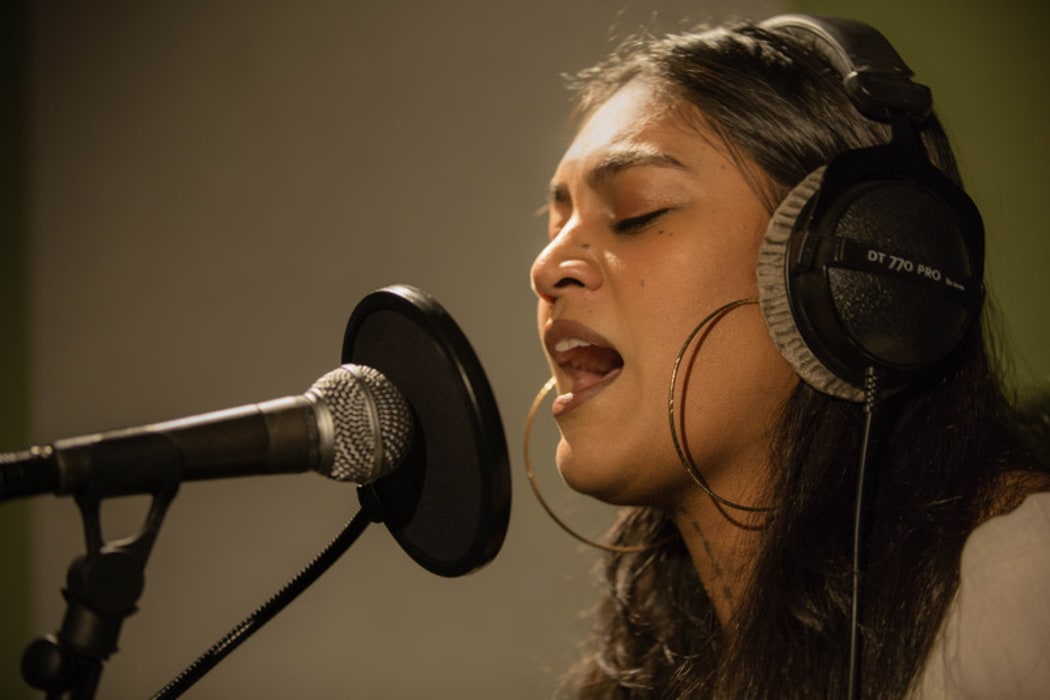 Aaradhna performing live in the RNZ Auckland studios for NZ Live. 30 September 2016.