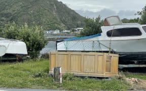 Mayoral Desk located in Breaker Bay.