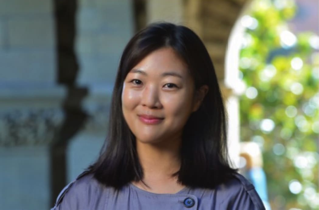 Dr Jane YeonJae Lee
