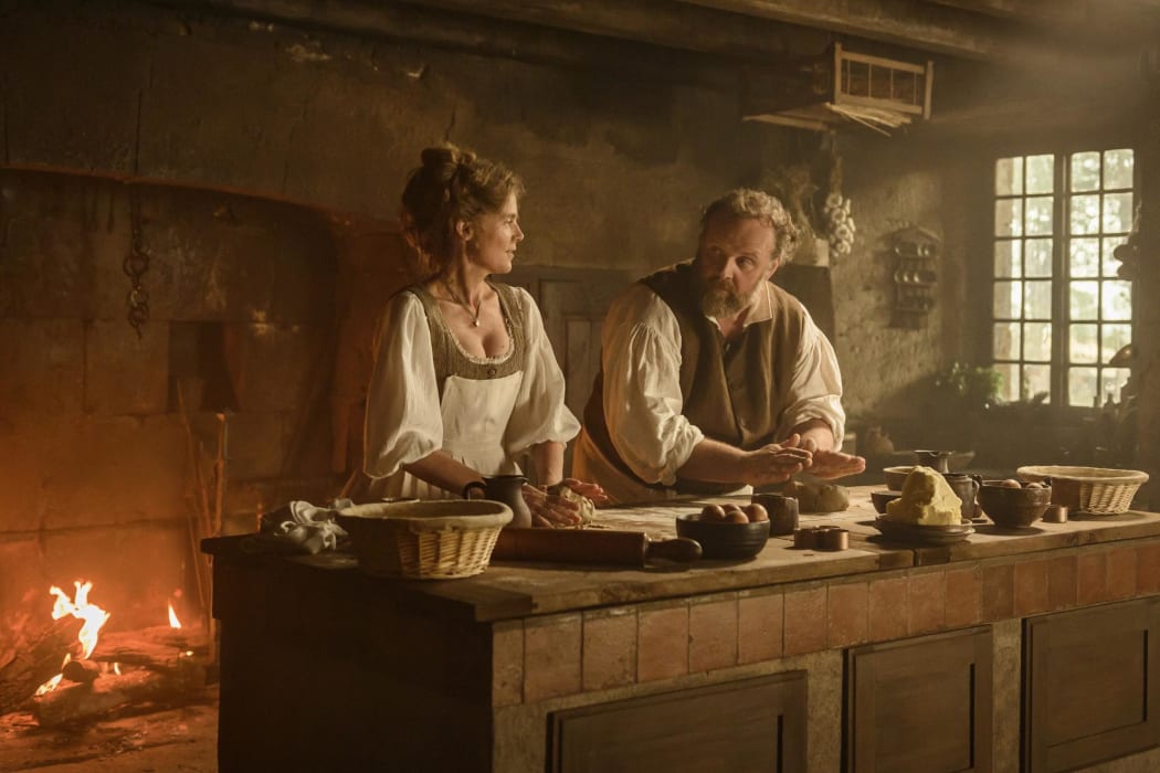 Isabelle Carré and Grégory Gadebois in the kitchen in Éric Besnard’s Délicieux.