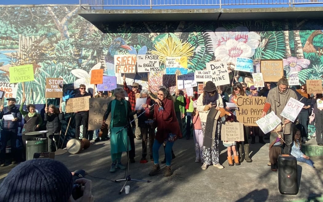 Protests in Tākaka about the Government's fast-track bill centred around the potential environmental ramifications of a mine at Sams Creek.