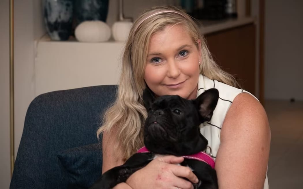 Virginia Roberts Giuffre detailed the moment the photo was taken in her posthumous memoir. (ABC News: Brendan Mounter)