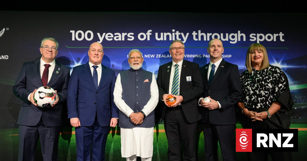 Sold-out cricket match marks milestone in sporting ties between NZ, India