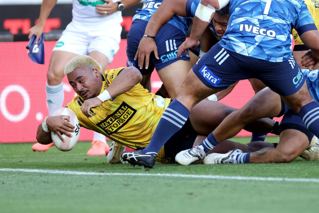 Hurricanes Asafo Aumu scores a try during the Super Rugby Aotearoa rugby match between the Hurricans and Blues at Sky Stadium in Wellington. 27 February 2021. Â© Copyright image by Marty Melville / www.photosport.nz