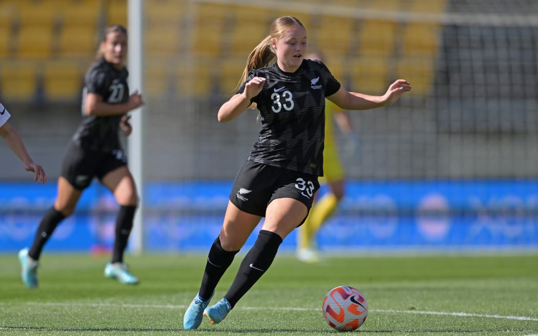 WELLINGTON, NEW ZEALAND - JANUARY 17: Grace Wisnewski of New Zealand in action during a game between New Zealand and USWNT at Sky Stadium on January 17, 2023.