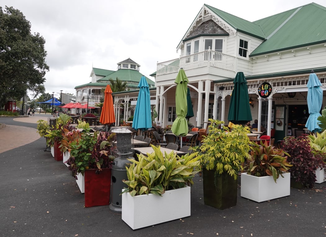 Quiet bars at Whangārei's town basin.