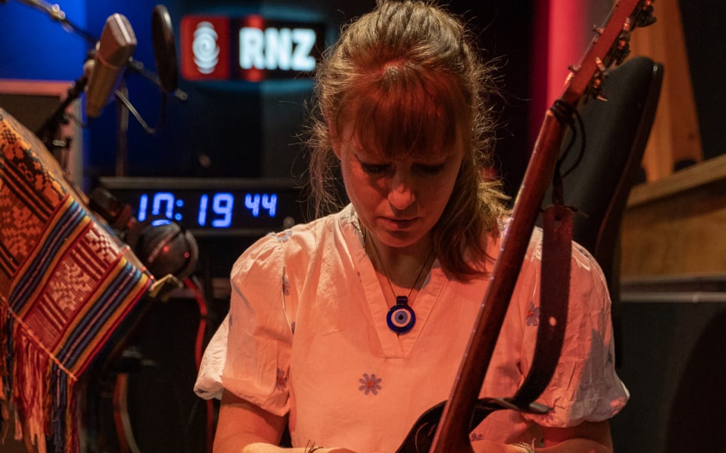 Kirsten Morrell and band performing live in RNZ Auckland studios