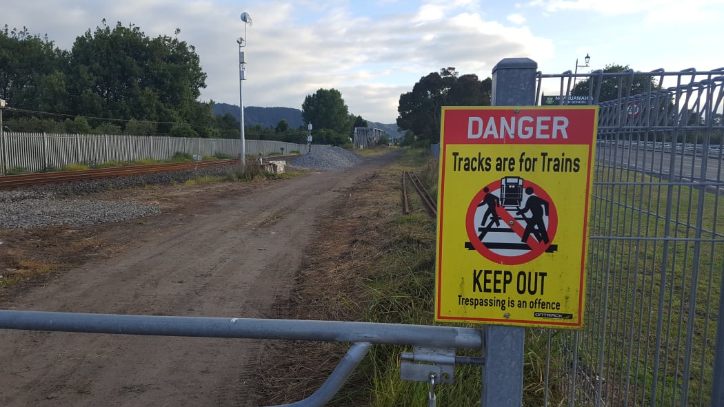 The danger signs at the rail bridge at Ngaruawahia.