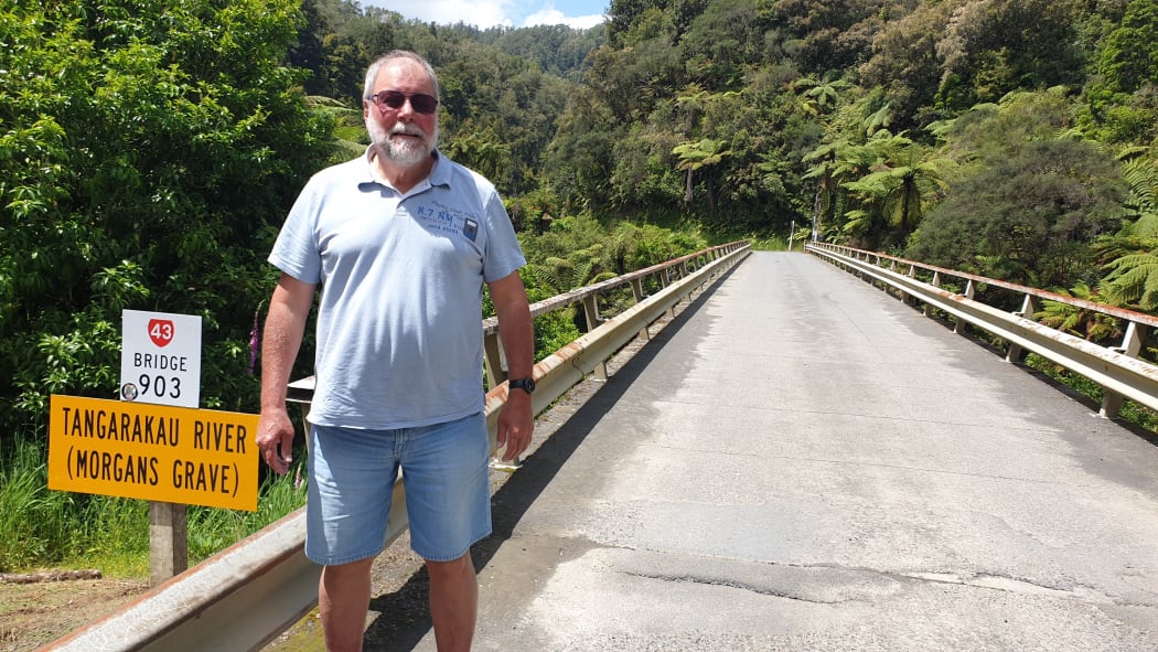 Ralph Oppermann standing at the Tangarakua Gorge.
