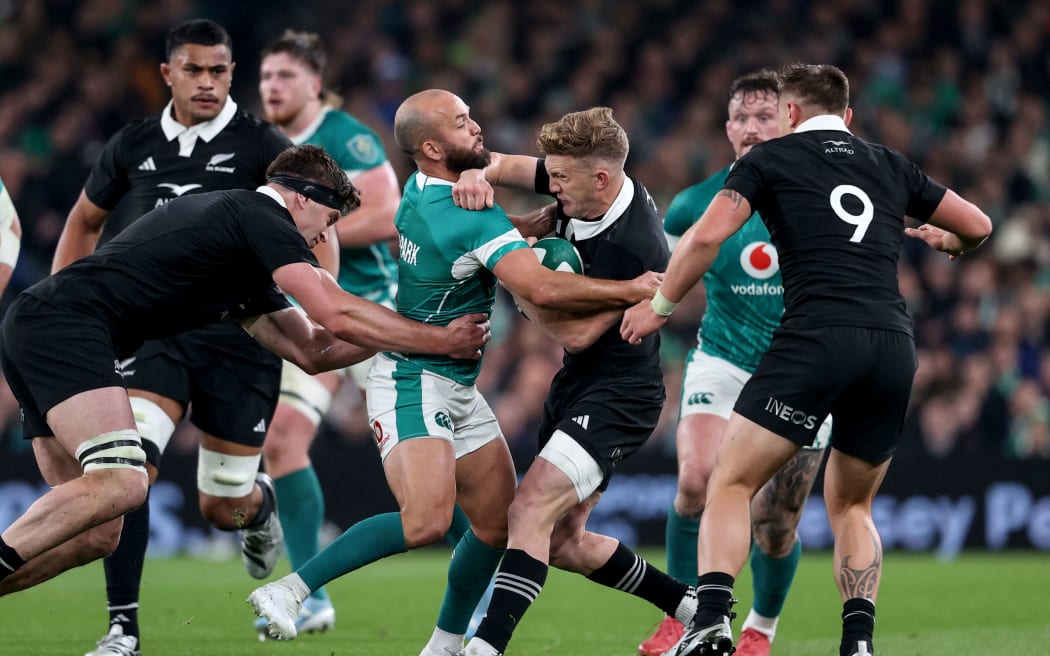 Autumn Nations Series, Aviva Stadium, Dublin 8/11/2024 
Ireland vs New Zealand 
New Zealand’s Damian McKenzie with Jamison Gibson-Park of Ireland
Mandatory Credit ©INPHO/Dan Sheridan