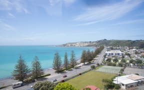 Beautiful weather in Kaikoura today. 20 November 2016.