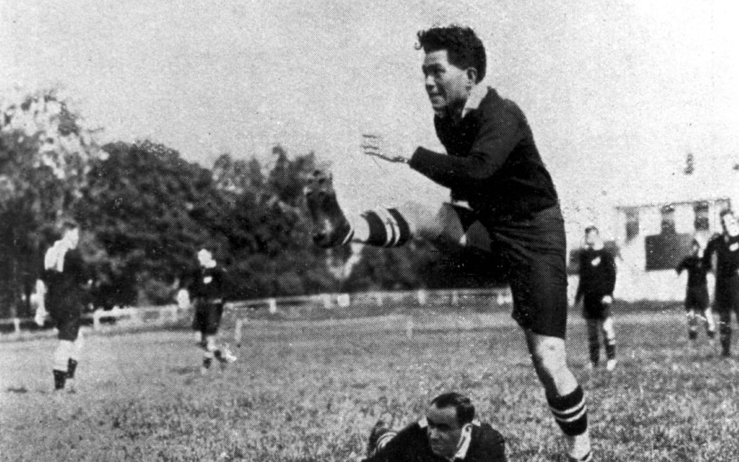 George Nepia earned 9 caps between 1924-1940 for New Zealand.