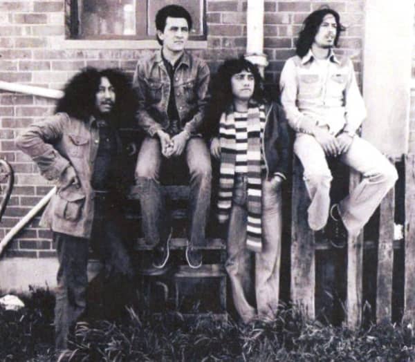Butler - left to right, Steve Apirana, Hori Sinnott, Heidi (Matthew) Warren and Angel Adams - were an all-Māori band based in Christchurch.