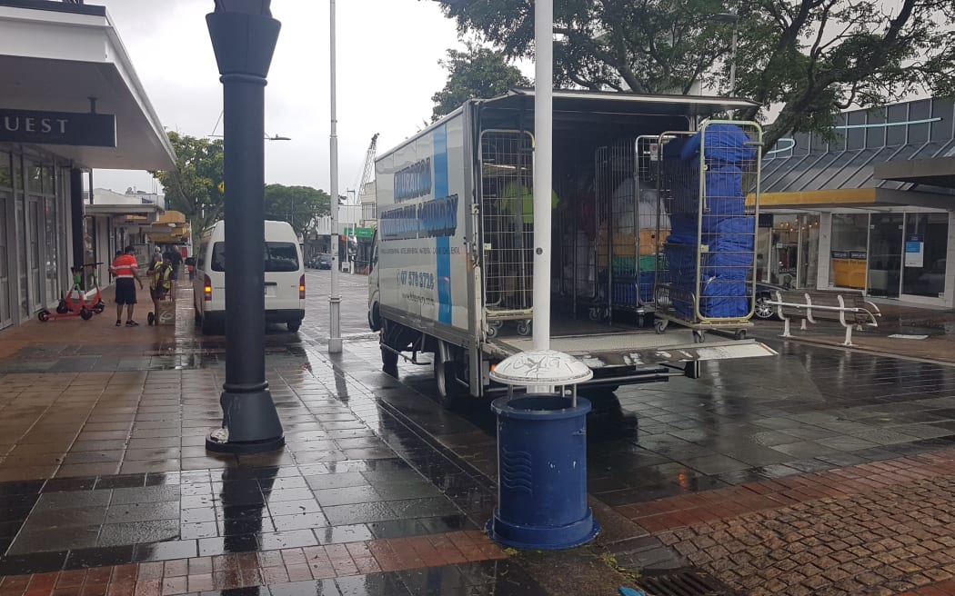 A truck parts outside a hotel in Tauranga.