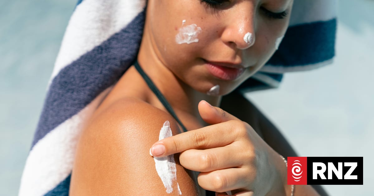 7 of 10 tested sunscreens fail to meet SPF label, Consumer NZ says