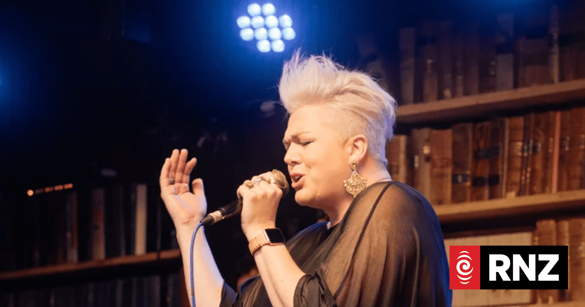 The jazz singer in the chorus | RNZ
