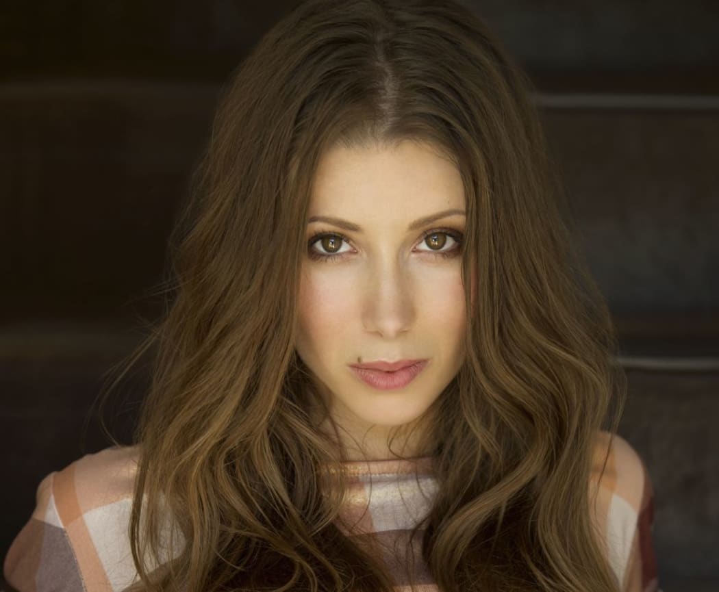 Lizzie Marvelly