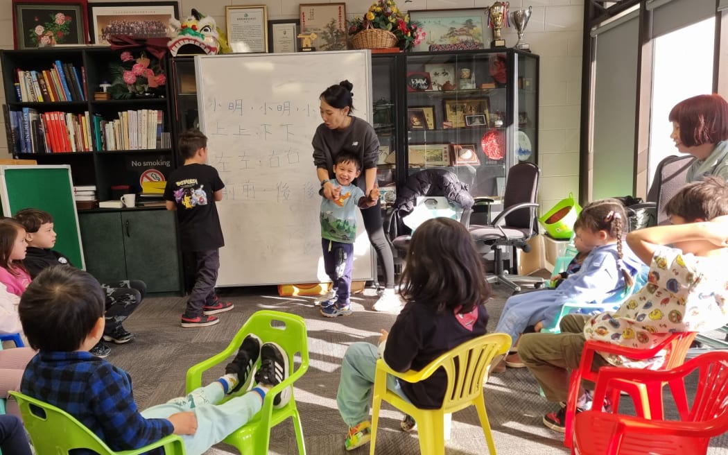 NZCA Cantonese Music School teaches New Zealand-born Chinese Kiwis Cantonese, as it is the heritage language of the early Chinese settlers.