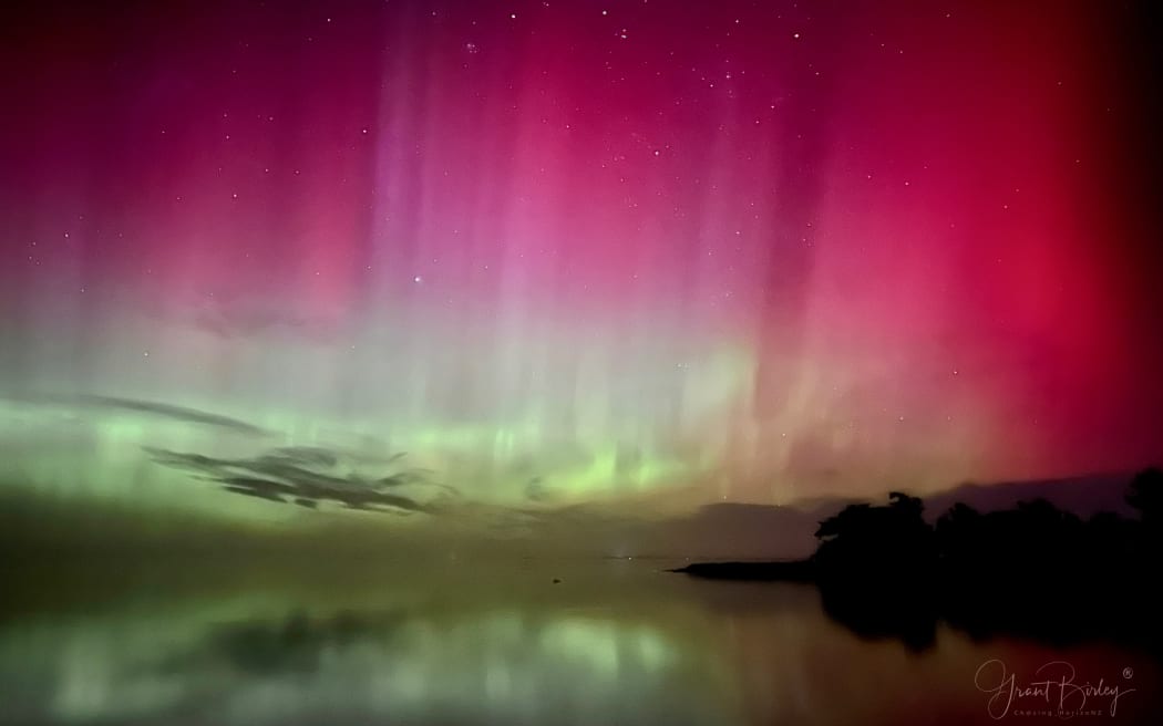 Grant Birley took these photos of the aurora, from Lake Ellesmere, on Sunday 1 June, 2025.
