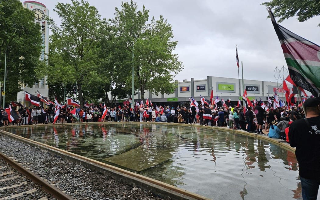 Over 3000 protestors gathered at the Hastings Clock Tower on day 6 of Hīkoi mō Toitū Te Tiriti.
