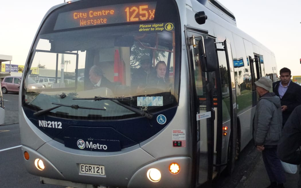 The 125X at Westgate's interim bus hub