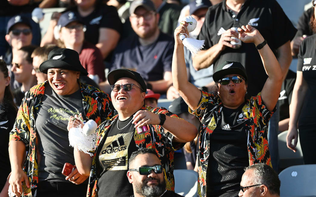 New Zealand fans and spectators.
New Zealand Black Ferns v England, Women’s Rugby World Cup New Zealand 2021 (played in 2022) Grand Final match at Eden Park, Auckland, New Zealand on Saturday 12 November 2022. Mandatory credit: © Andrew Cornaga / www.photosport.nz